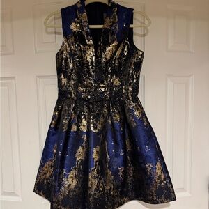 Fun, cute dress, Vince Camuto, size 2